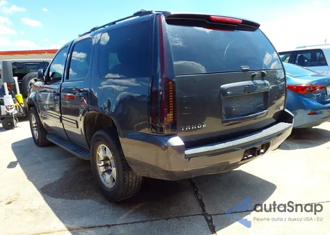 2011 Chevrolet Tahoe Ls z USA, uszkodzony, nr VIN 1GNSCAE09BR260952